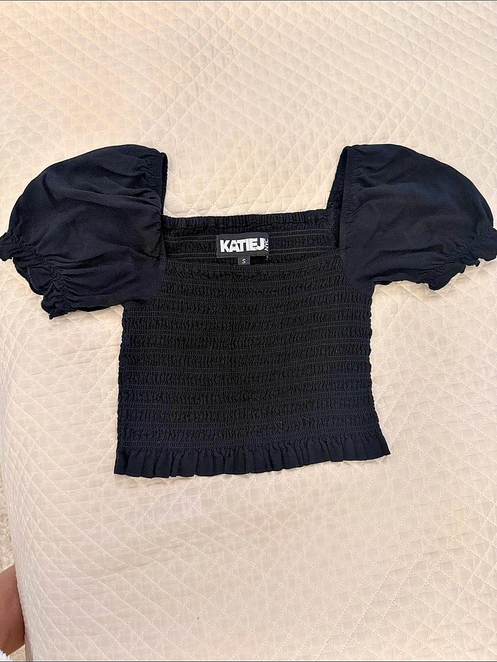 Katie J NYC Marlee Puff Sleeve Smocked Top Black Small